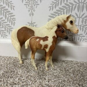 Breyer Horses Traditional Misty of Chincoteague & Stormy Set #1157